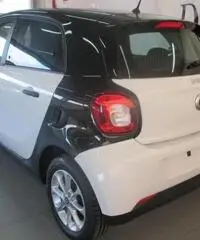 SMART ForFour 60 1.0 Youngster - 2