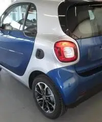 SMART ForTwo Coupé 70cv PASSION - 3