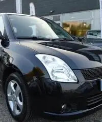 SUZUKI Swift 1.3 4x4 5p. GL - 3