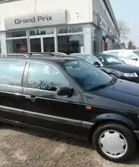 VOLKSWAGEN Passat 1800i Variant GL - 4