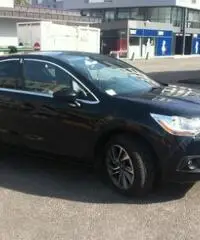 Citroen DS4 1.6 e-HDi airdream So Chic - 2