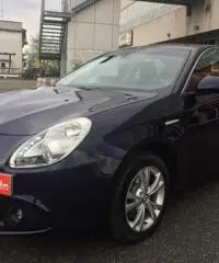 ALFA ROMEO Giulietta 2.0 JTDm2 Distinctive Navi Sensori B.Tooth - 2