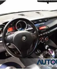 ALFA ROMEO Giulietta 2.0 JTDM-2 EXCLUSIVE AUT PELLE TETTO CERCHI 18' - 3