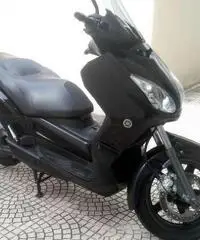 Scooter YAMAHA X-MAX 125cc anno 2009 quasi nuovo - 4