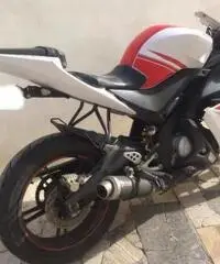 Yamaha Yzf R 125 - 4