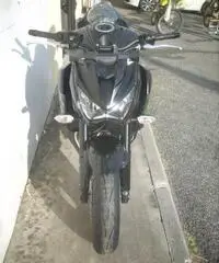 KAWASAKI Z800 - 3