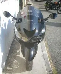 Kawasaki ZZR 1400 - 3