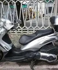 Piaggio BEVERLY 400 - Km. 27000, Euro 1700