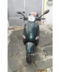 PIAGGIO Vespa 150 ET4 Scooter cc 150 - 3