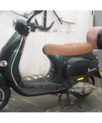 PIAGGIO Vespa 150 ET4 Scooter cc 150 - 2