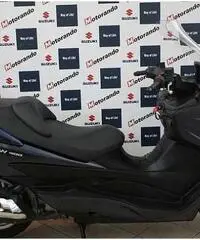 Suzuki BURGMAN AN 400 K8 - Km. 25100, Euro 3000