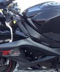 Suzuki GSX R 1000 GSX R 1000 - 4