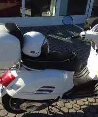 Vespa 300 GTS - 4