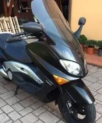 Yamaha TMAX 500