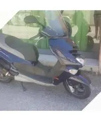 Scooter leonardo 150