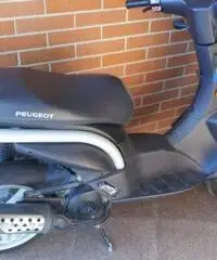 SCOOTER PEUGEOT - 3