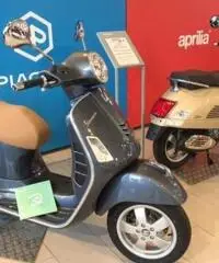 VESPA GTS 300 ABS E4 - 2