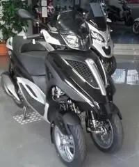 Piaggio Mp3 300 Ie Yourban