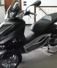 Piaggio Mp3 300 Ie Yourban - 3