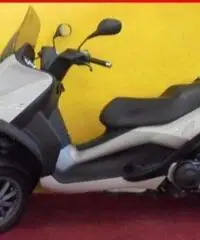 PIAGGIO MP3 400 bianco - 33507 - 3