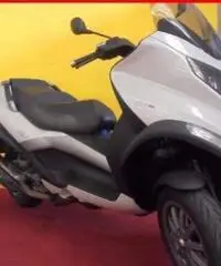 PIAGGIO MP3 400 bianco - 33507 - 2