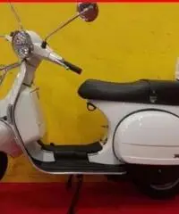 PIAGGIO Vespa 150 PX bianco - 1538 - 3