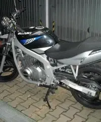 Suzuki GS 500 - 6