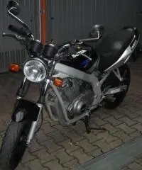 Suzuki GS 500 - 7