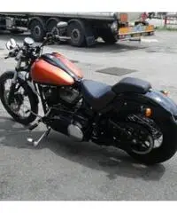 VENDESI HARLEY DAVIDSON SOFTAIL BLACK LINE - 3