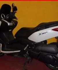 YAMAHA X-Max 250 bianco - 12805 - 4