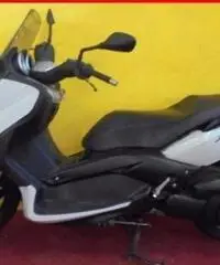 YAMAHA X-Max 250 bianco - 31800 - 3