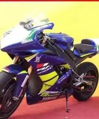 YAMAHA YZF R1 blu - 3000 - 2