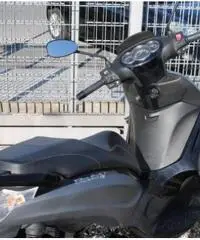 PIAGGIO Beverly 300 i.e. BEVERLY 300 IE SATINATO - 2