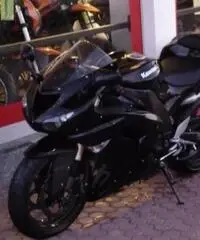 KAWASAKI Ninja ZX-10 R - 8