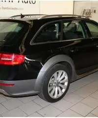 AUDI A4 allroad 2.0 TDI 177 CV NAVI XENO GARANZIA. - 8