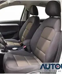 AUDI Q3 2.0 TDI CERCHI 17' SENSORI CRUISE XENON LED - 4