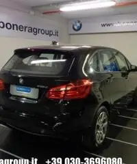 BMW 218 d Active Tourer - 4