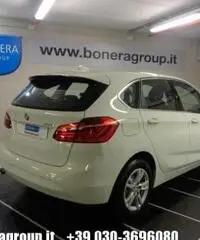 BMW 218 d Active Tourer - 4