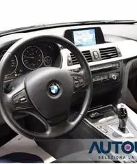 BMW 320 D TOURING BUSINESS AUTOM NAVI SENS CERCHI 17' - 3