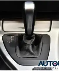 BMW 320 D TOURING ATTIVA AUT PELLE NAVI CERCHI 18' XENON - 10