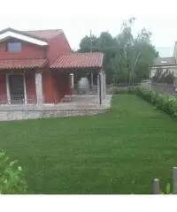 Villa in Vendita a 440.000 - 3