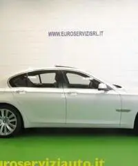 BMW 750 i Futura - 2