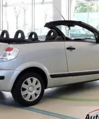 CITROEN C3 PLURIEL 1.6 IDONEA PER NEOPATENTATI Climatizzatore + Radio cd + Capotte elettrica + Airba - 4