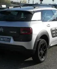 Citroen C4 Cactus BlueHDi 100 S&S Feel - 3