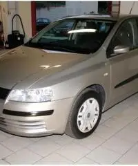 FIAT Stilo 1.9 JTD 115 CV 5 PORTE GARANZIA 12M. - 4