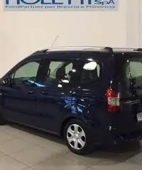 FORD Tourneo Courier 1.5 TDCI 75 CV Plus - 4