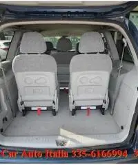HYUNDAI Trajet 2.0 CRDi TD 16V Dynamic 7 POSTI CLIMA RADIO CD/Mp3 - 10