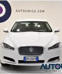 JAGUAR XF 2.2 D AUT PELLE BEIGE NAVI XENON CERCHI 18' - 7