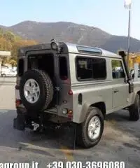 LAND ROVER Defender 90 2.2 TD4 Station Wagon N1 - 6