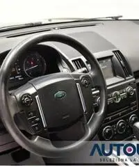 LAND ROVER Freelander 2.2 SD4 S.W. SE AUT 4X4 SENS CERCHI 19' XENON LED - 3